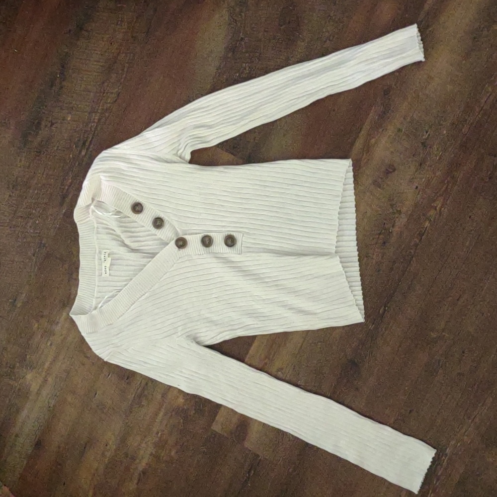 Aeropostale sweater